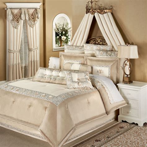 Exquisite Silk Bedding 